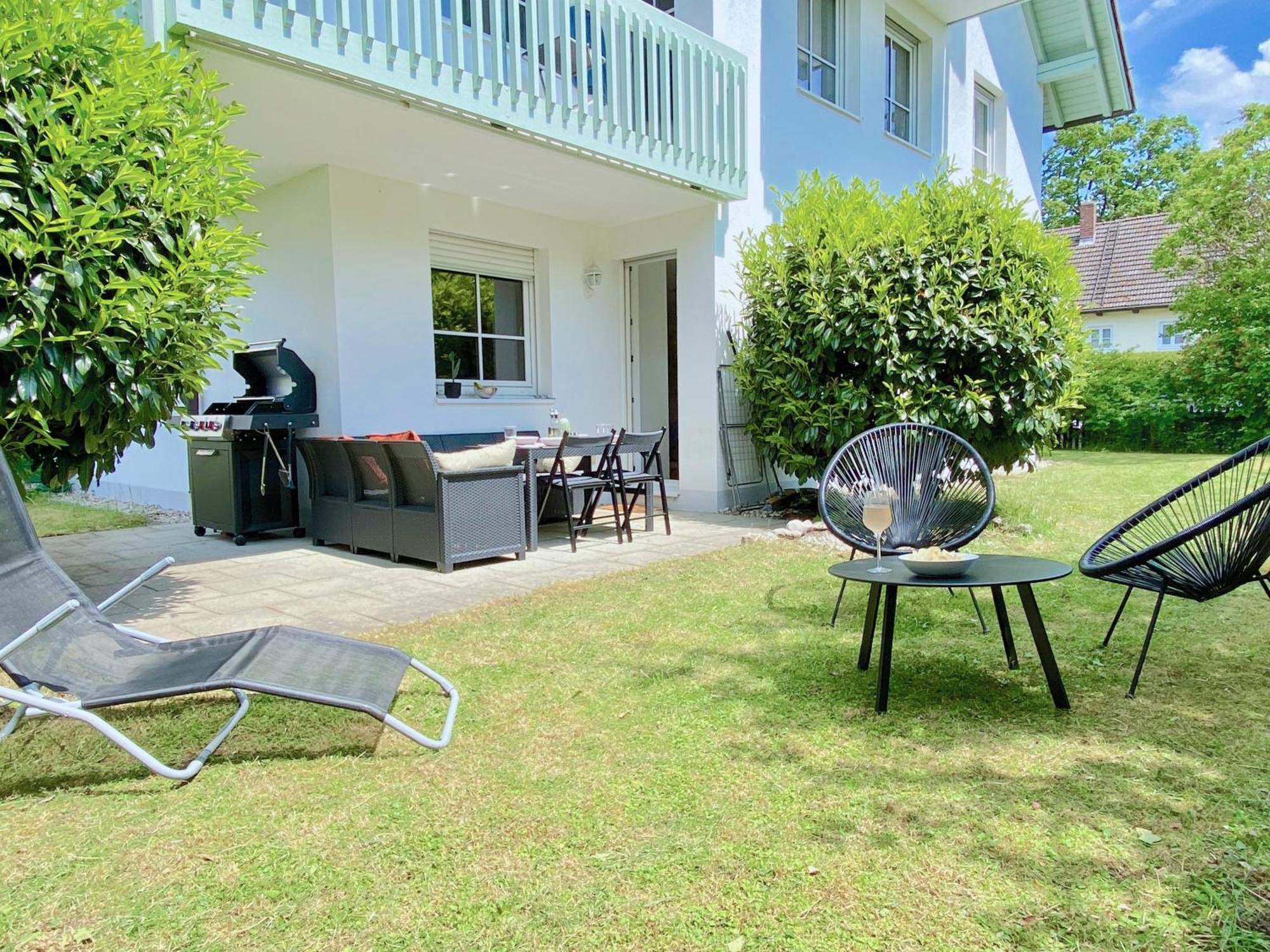 Snug Stays 1 I 3-Zimmer Design Apartment Am See Mit Garten I Home Office I Highspeed Wifi Weßling Εξωτερικό φωτογραφία